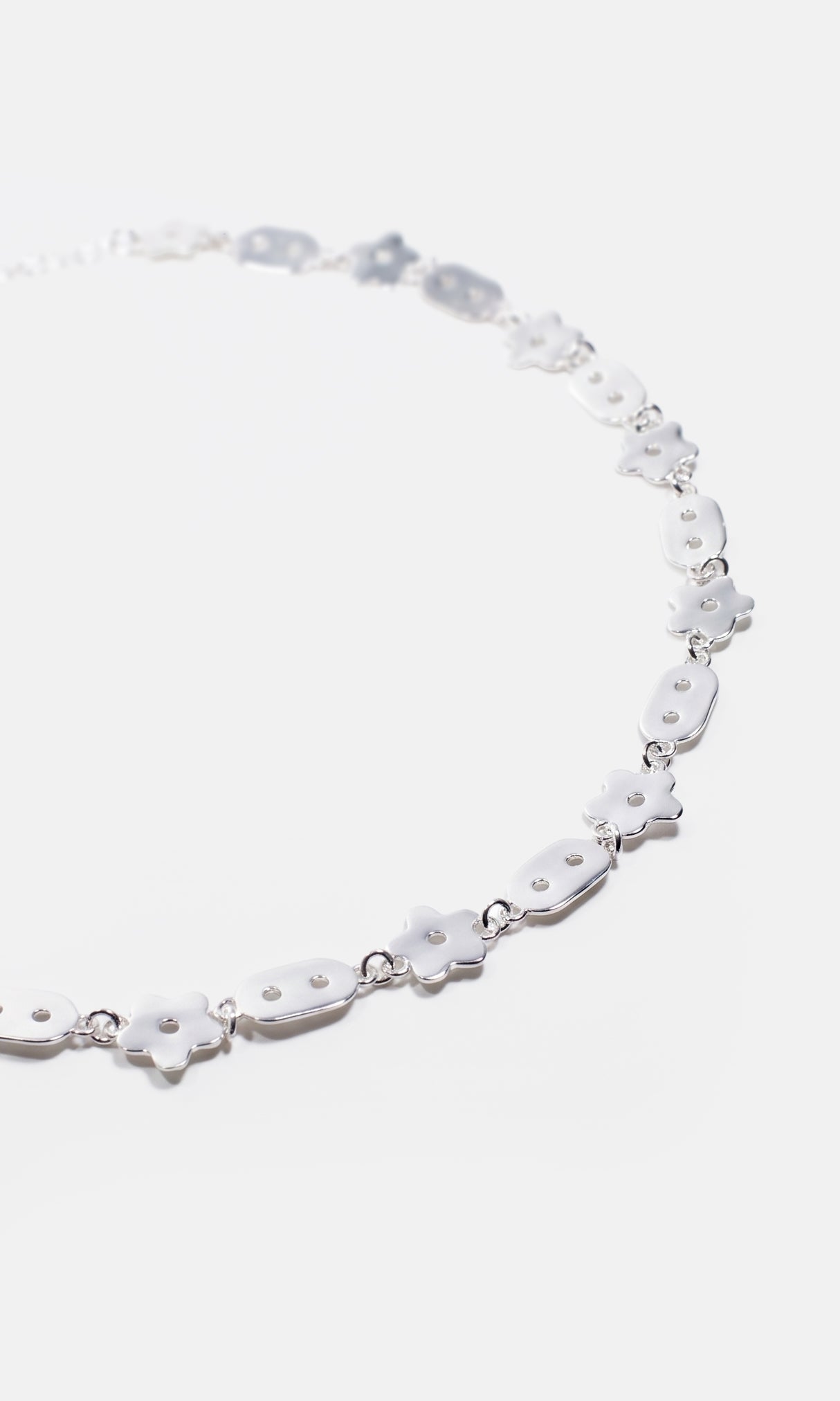 BLOOM CHOKER